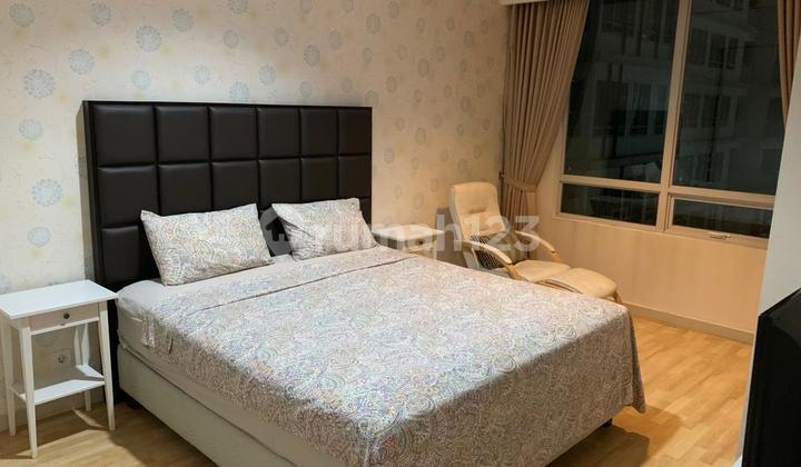 Denpasar Residence Kuningan 2 BR Fully Furnished (Beautiful Apartment With Pool View) Mn020 2