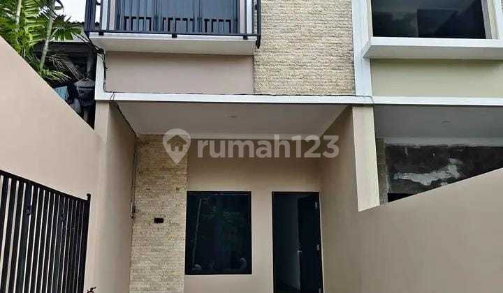 2 Story House Eligible for Mortgage in Central Jakarta