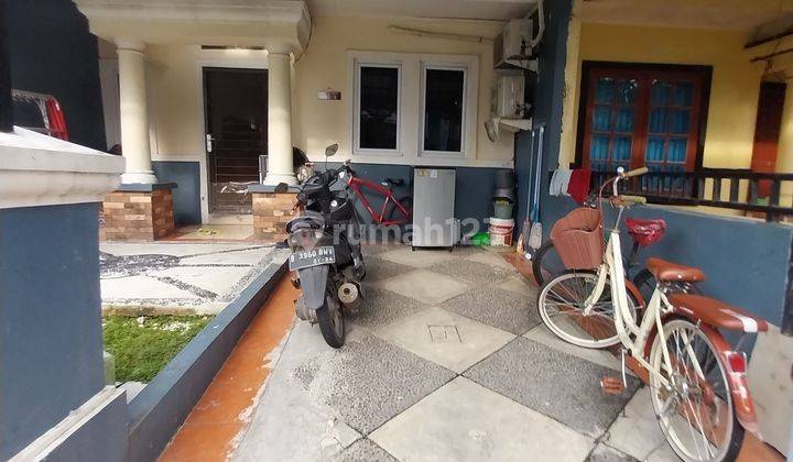 RUMAH CLUSTER REAL ESTATE FULL RENOV DEKAT PINTU CLUSTER HADAP TIMUR HOOK LT 90 MTR 3 kamar 2 toilet 2