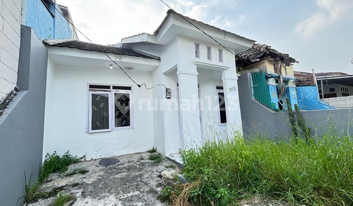 Rumah Second Murah Tanah 90 Mtr Strategis Dekat Masjid Dan Alfamidi Hadap Timur 2