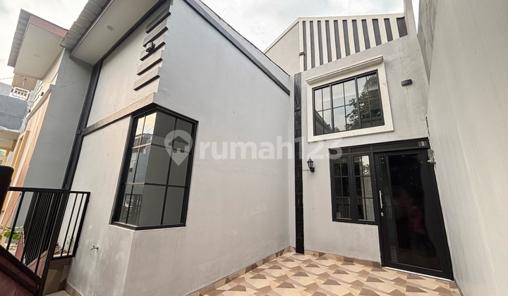 Rumah Cantik Di Citra Indah City Ciputra Cileungsi Jonggol Semi Furnish Dijual Murah  2