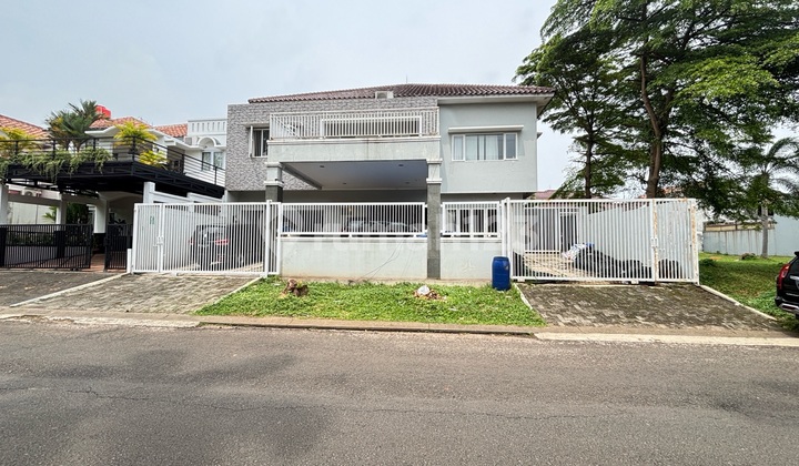 Rumah Boulevard Jln Utama Mewah Megah bisa Usaha di Legenda Wisata Cibubur Rumah Boulevard Jln Utama Mewah Megah bisa Usaha di Legenda Wisata Cibubur