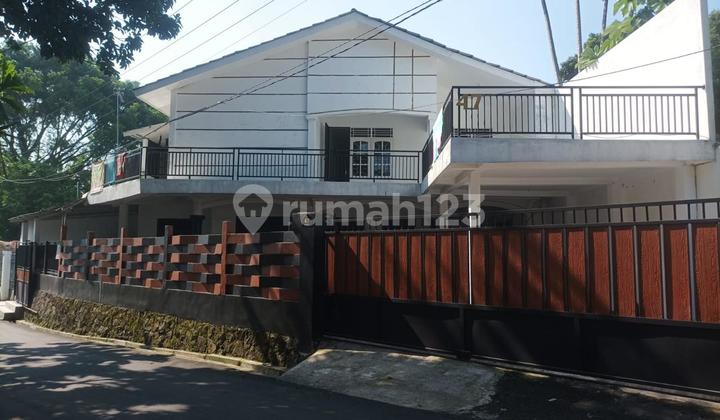 Gadog Puncak 2-Story House for Business by the Main Road, Gadog Puncak, Bogor, West Java.