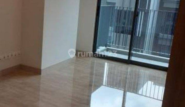 Disewakan Apartemen Grand Tropik 3 BR 130 Jt / Tatahun Nego 1