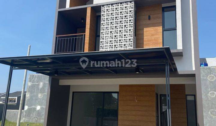 Rumah Dijual di Mustikajaya,2 Lantai Siap Huni 1 Km Pasar Zamrud 1