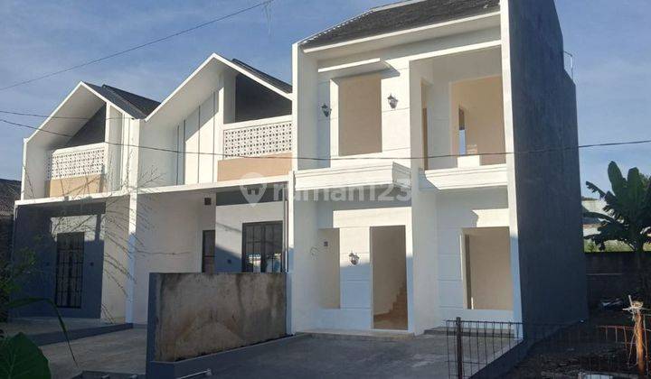 Rumah Dijual di Cimanggu, 2 Lantai 500 Jtaan Dekat Stasiun Bogor 2