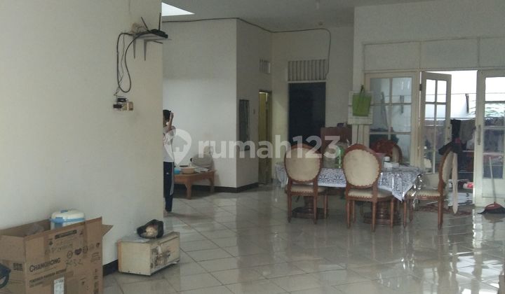 ruang tamu rumah nyaman murah d komplek