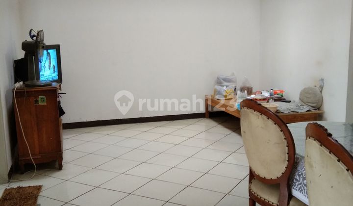 ruang keluarga rumah nyaman murah d komplek