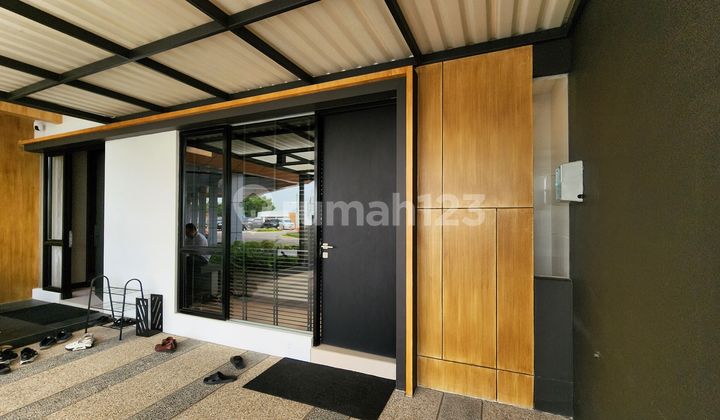 Nice 2-Story House Near Soekarno Hatta Airport 2