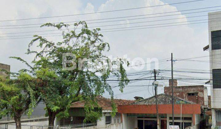 Tanah bonus bangunan lokasi di pinggir jalan utama Yos Sudarso 1