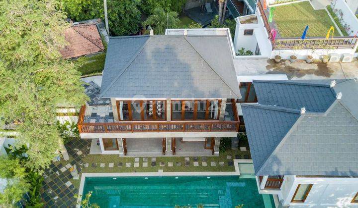 Stunning three bedroom villa in Petitenget Bali 1