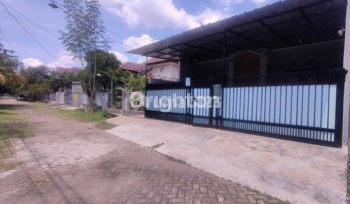 Dijual Rumah Strategis di Komplek Griya Harapan Permai Bekasi 1