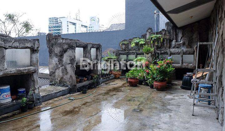  rumah dan ruko satu lokasi di tengah kota Bandung 2