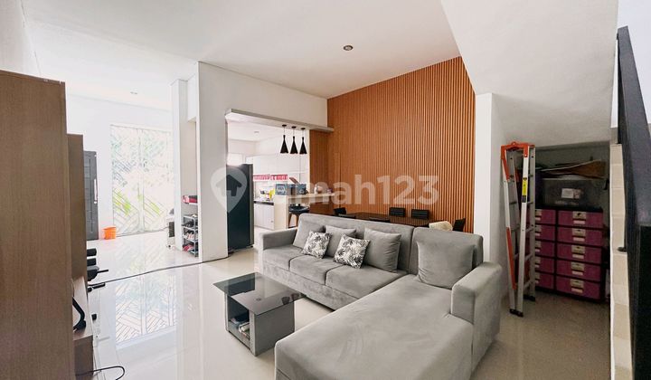 Rumah Modern Siap Huni Full Furnished Rumah Modern Siap Huni Full Furnished