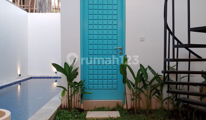 Hunian Exclusive Santorini Style 2Kt Dekat Pantai Melasti Ungasan