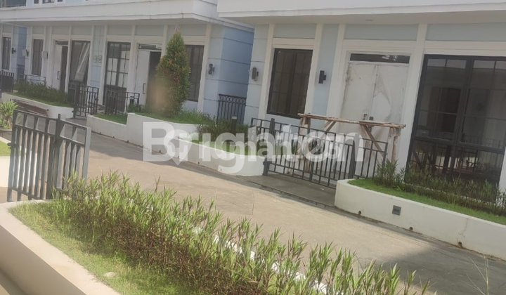 Rumah Luas dan Cantik di Lavon, Suvarna Sutera Rumah Luas dan Cantik di Lavon, Suvarna Sutera