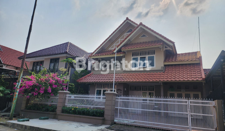 Rumah Luas 2 Lantai di Banjar Wijaya