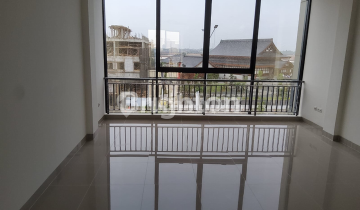 3-Storey Office House in PIK 2 2
