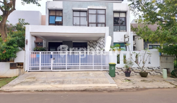 Rumah 2 Lantai di Kencana Loka, BSD, Tangerang Selatan Rumah 2 Lantai di Kencana Loka, BSD, Tangerang Selatan