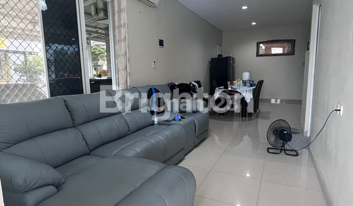 Rumah Hook 2 Lantai di Modernland, Banjar Wijaya 2