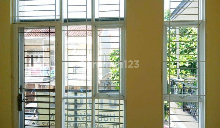 Di Jual Rumah di Royal Palm, Taman surya 5, Cengkareng 2