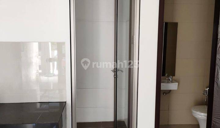 Sewa Rumah Pik2 Baru 2 Lt Ukuran 4.5x10 Unfurnish Jakarta Utara 2