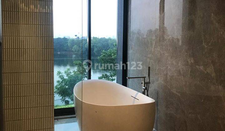 Luxury House Private Villa View Danau 4br 9x15 3lt Jakarta Barat 1