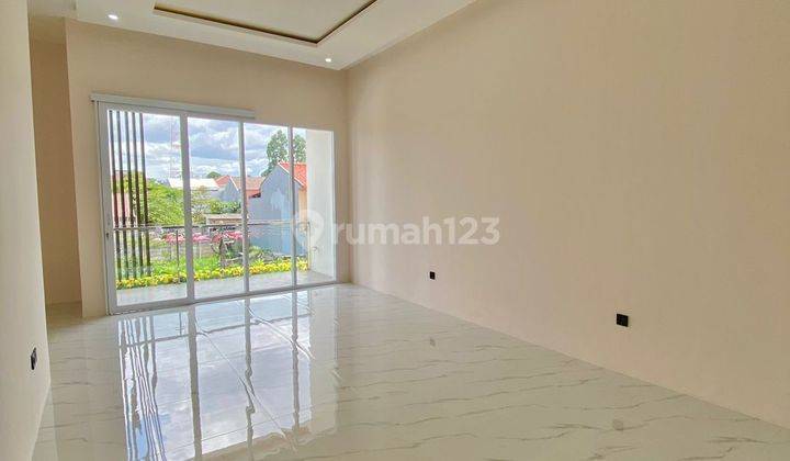 Rumah Dijual Milenial Modern Meruya Land 2Lt L.125M Jakarta Barat 1