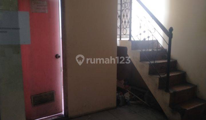 Dijual Rumah Tempat Usaha di Pinggir Jalan Besar Garuda Jurumudi 2