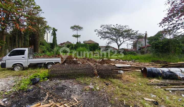 Solid Land on the Strategic Map of Bandung City Solid Land on the Strategic Map of Bandung City