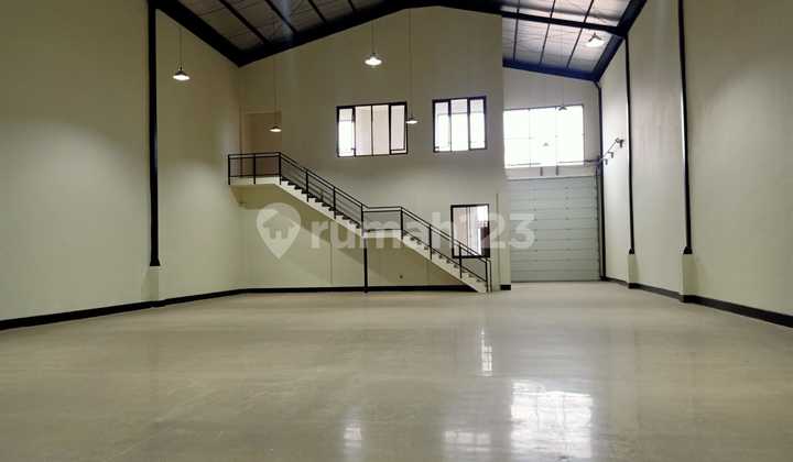 Clean Warehouse in Batujajar, Bandung City