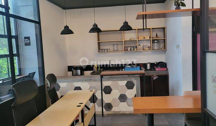 Ruang Usaha dan Guest house coffee shop jalan di Jalan banteng turangga kota bandung 2