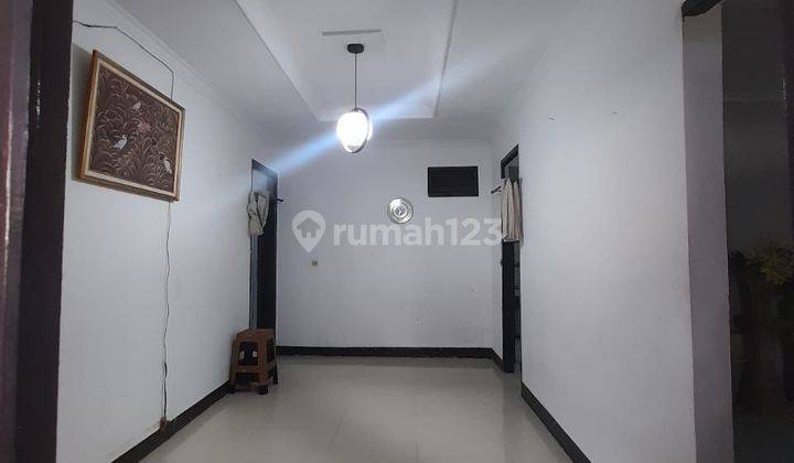 Rumah Di Sayap Cigadung 3 Lantai Full Renov Kota Bandung 2