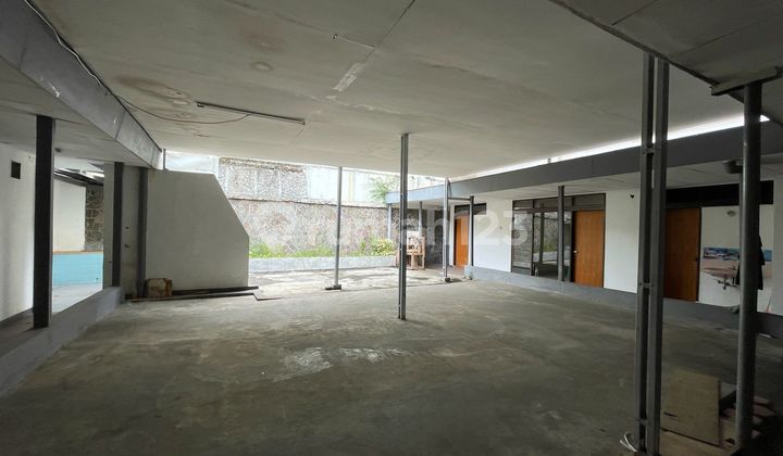 Ruang-usaha Di Sayap Gatot Subroto Kota Bandung