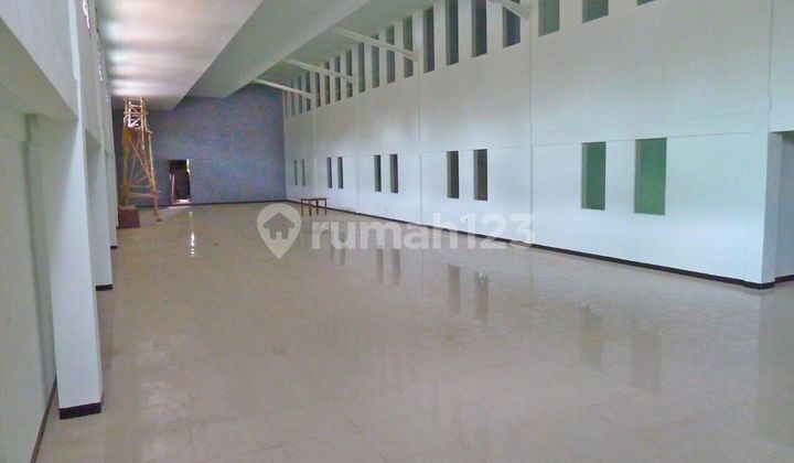 Gudang Tengah Kota Di Sayap Gatot Subroto Kota Bandung 2