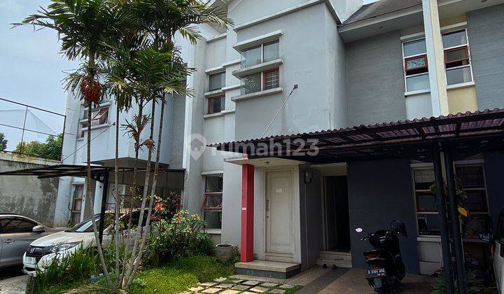 Rumah 2 Lantai Dalam Cluster, Furnished, Sayap Jalan Sukajadi 2