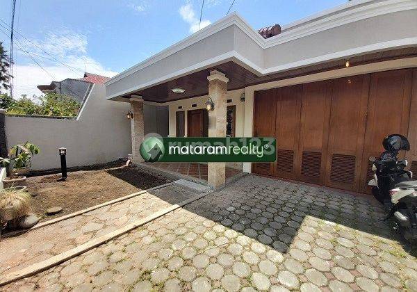 Rumah Sngat Cocok Untuk Kantor Usaha Selain Makanan, Sayap Riau 1