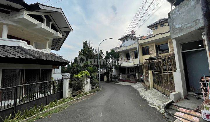 Rumah 2 Lantai 179 M2 Belakang Mall Pvj Sukajadi, Furnished 2