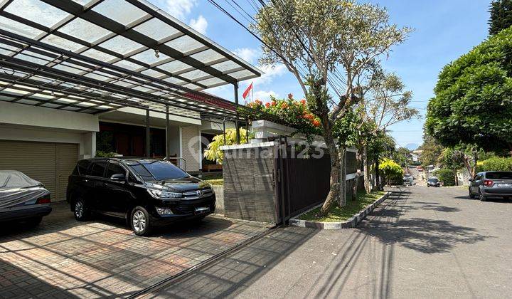 Rumah 1 Lantai Sangat Mewah Dan Asri, Siap Huni di Setra Sari  1