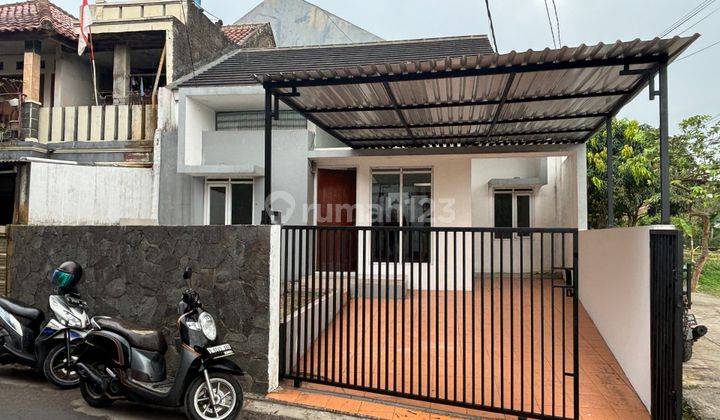 Rumah 1 Lantai Sedang Tersewa, Bagus Buat Invest di Antapani 2