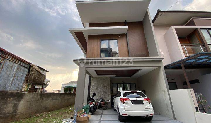 Rumah Lux 2 Lantai Full Furnished, Komplek Abadi Regency Gerlong 1