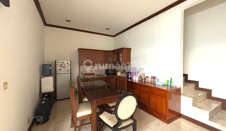 Rumah Lux 2,5 Lantai Full Furnished, Komplek Setra Indah Sukajadi 2