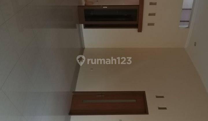 Dijual Rumah Bagus di Gedangan, Solo Baru , Solo 2