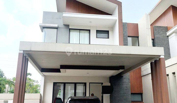 Rumah Belum Pernah di Huni posisi Hoek d Podomoro Golf View Cimanggis 1