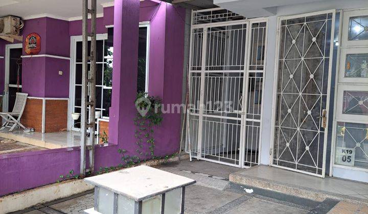 Disewakan  Rumah Bisa untuk kantor di Legenda Wisata 1