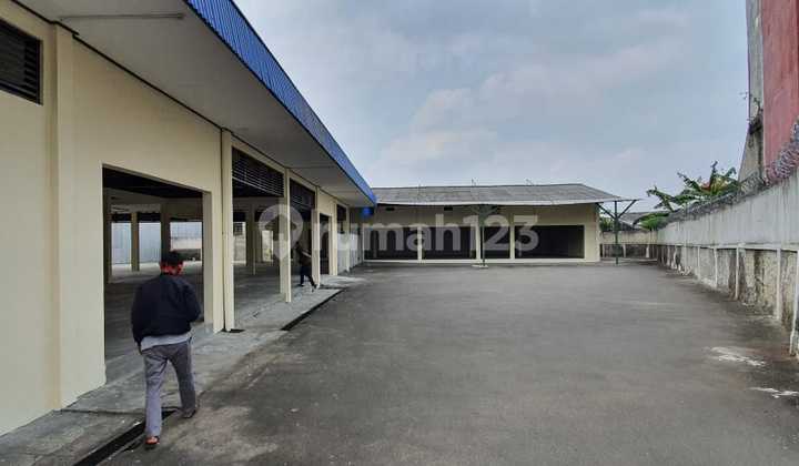 Strategic Warehouse in Tb Simatupang, Pasar Rebo Strategic Warehouse in Tb Simatupang, Pasar Rebo