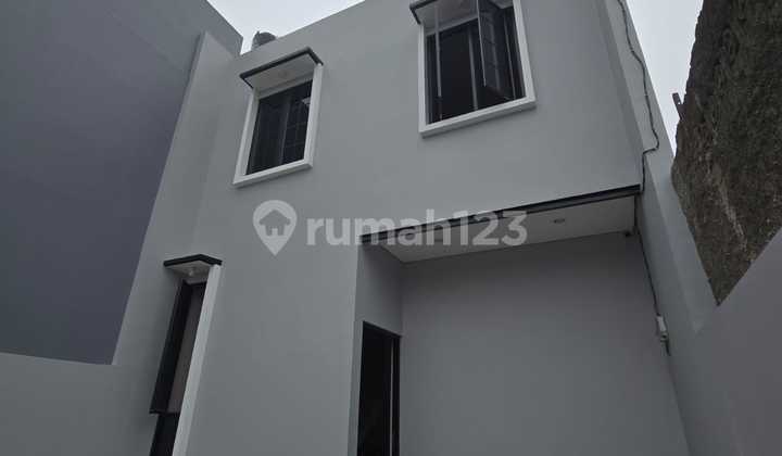 Rumah Estetik Semi Furnish di Mekarsari Depok Bagus Rumah