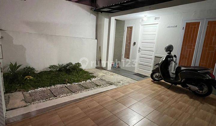 Rumah 1 Lantai Di Dalam Komplek Di  Limo Depok 2