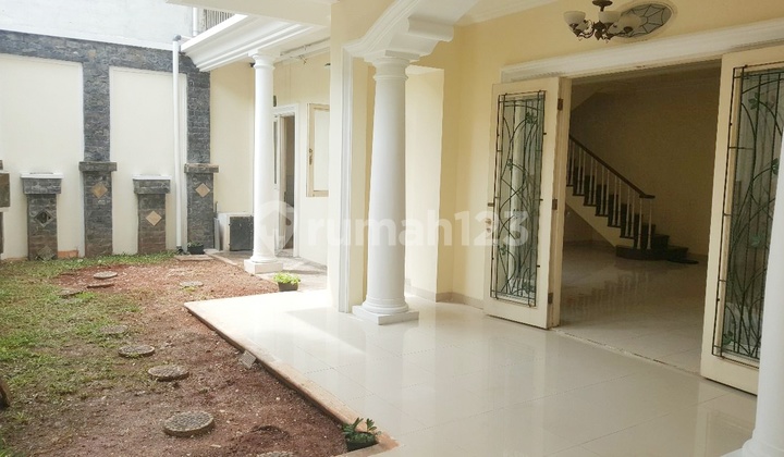 Ready-to-Occupy House in Cibubur Tourism City 2