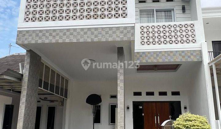 Rumah Bagus 2 Lantai Di The Address Cibubur 1